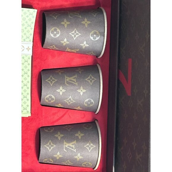Louis Vuitton SS22 Show Invitation Beer Pong Cup & Ball Game- LT3260 - Picture 7 of 9